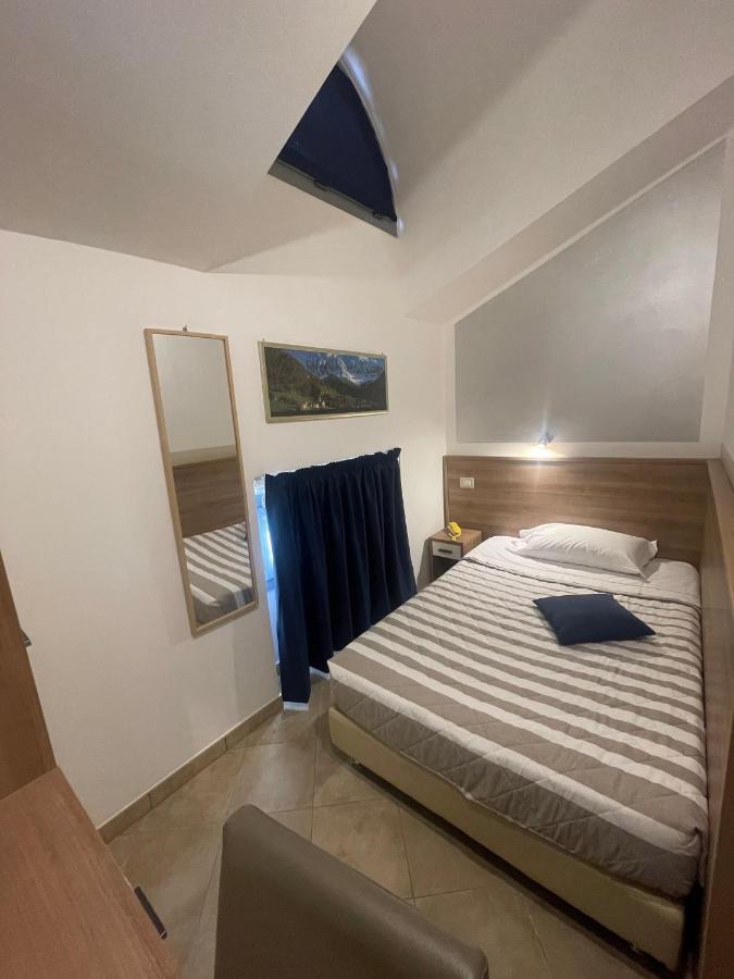 Hotel Montecarlo Μιλάνο Εξωτερικό φωτογραφία
