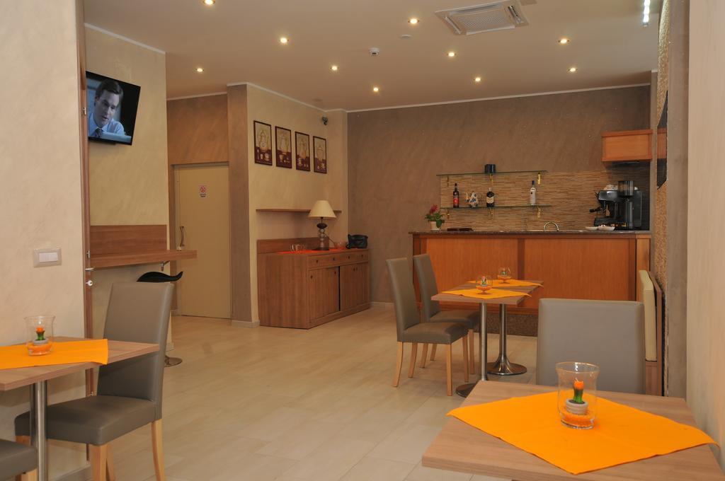 Hotel Montecarlo Μιλάνο Εξωτερικό φωτογραφία