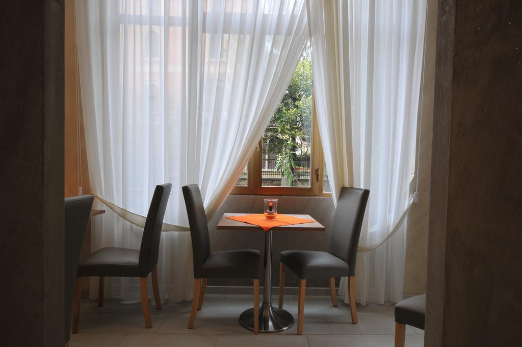 Hotel Montecarlo Μιλάνο Εξωτερικό φωτογραφία