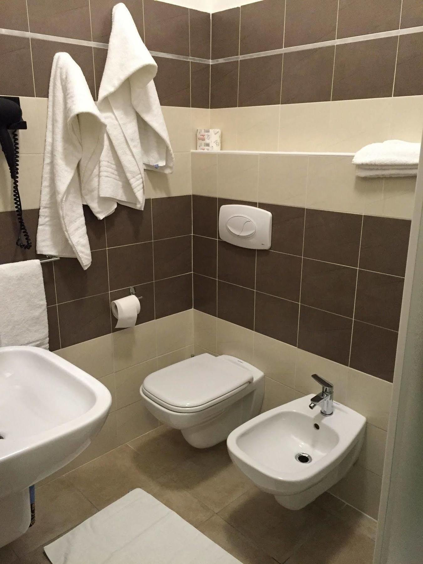 Hotel Montecarlo Μιλάνο Εξωτερικό φωτογραφία