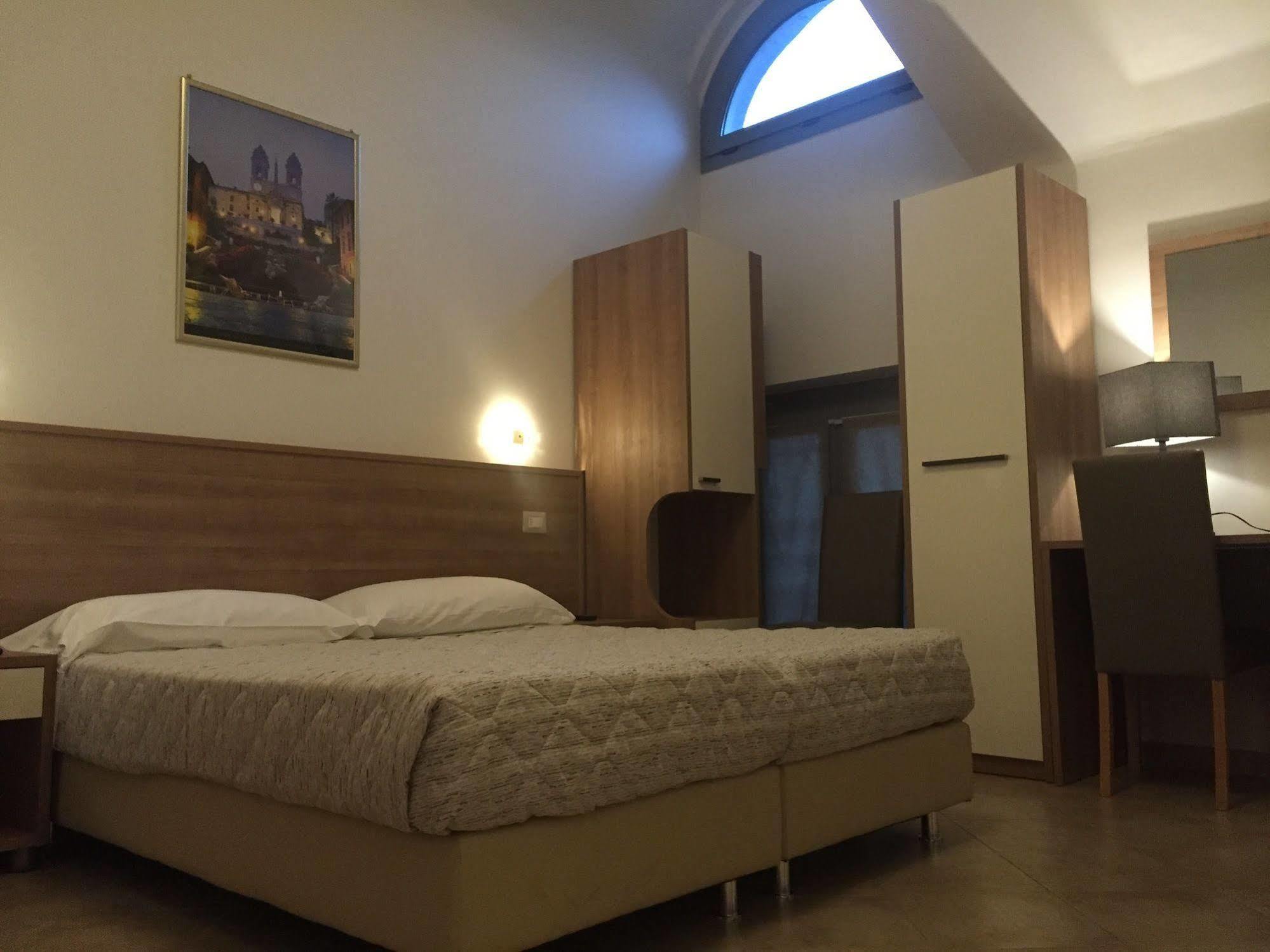 Hotel Montecarlo Μιλάνο Εξωτερικό φωτογραφία