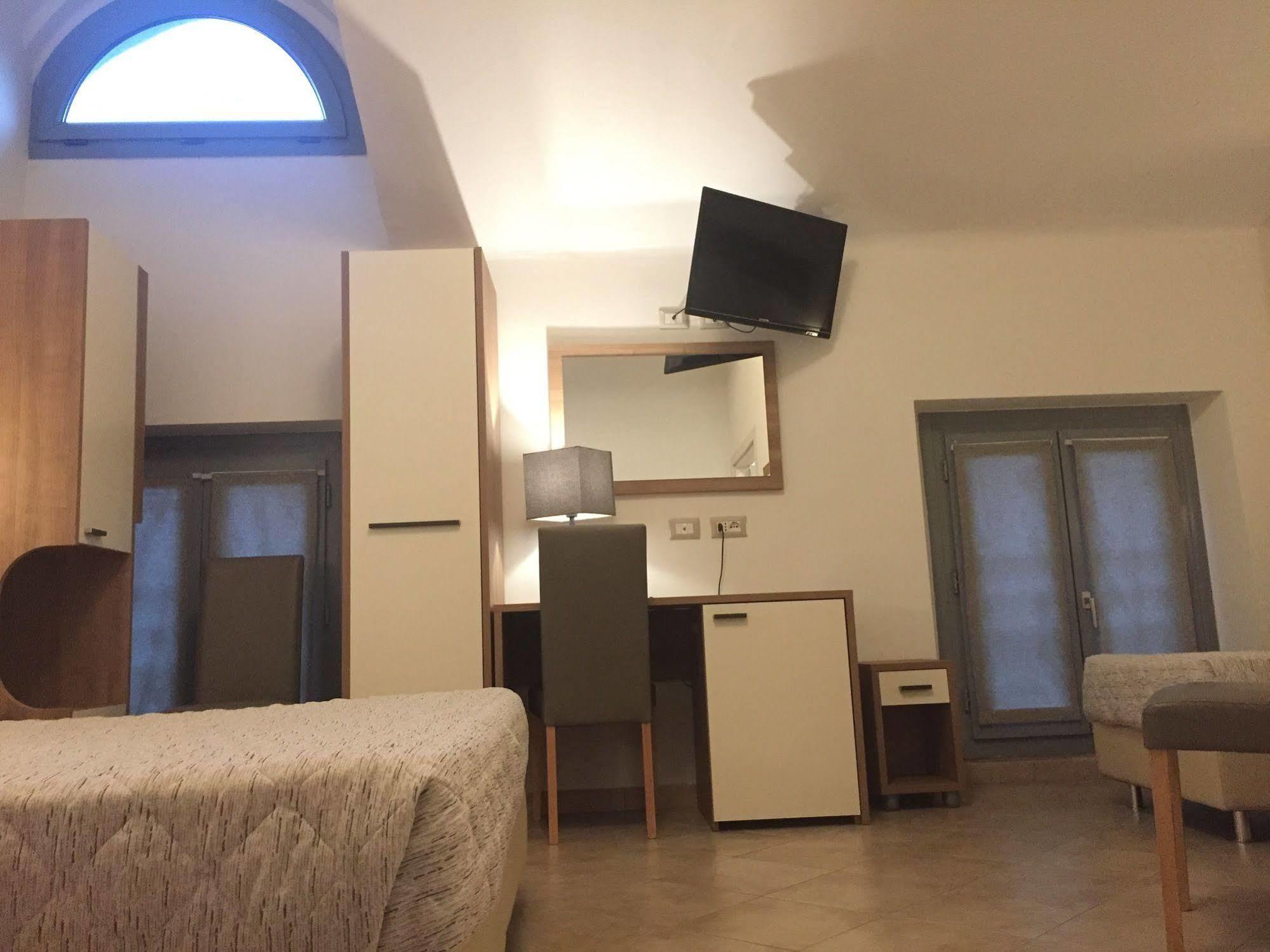 Hotel Montecarlo Μιλάνο Εξωτερικό φωτογραφία